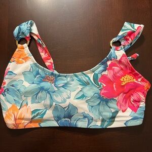 American Eagle Floral Swim Top Sz M